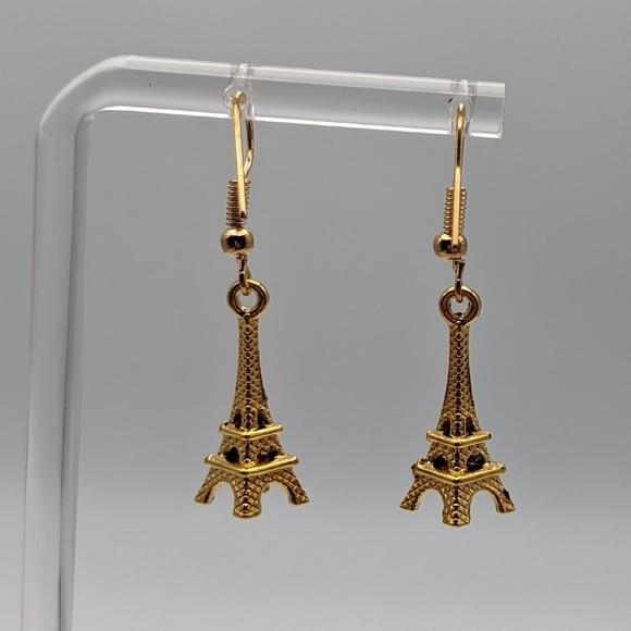 Eiffel tower gold drop earrings - Picture 6 of 7